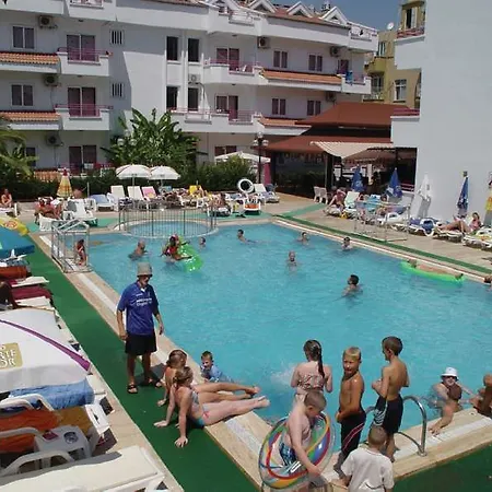 Apart Otel Rosy 2*